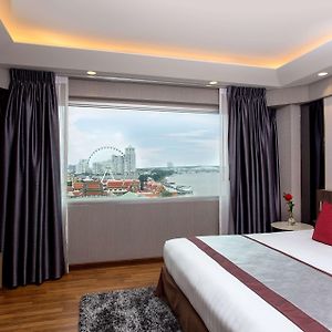 Premier King Suite River View